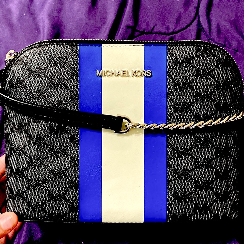 Michael Kors Cindy Crossbody